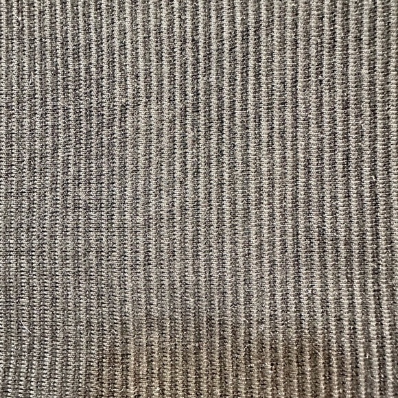 HOUSE OF HARLOW 1960 Black Deep V-neck Cropped Compression Knit Top - Picture 7 of 8